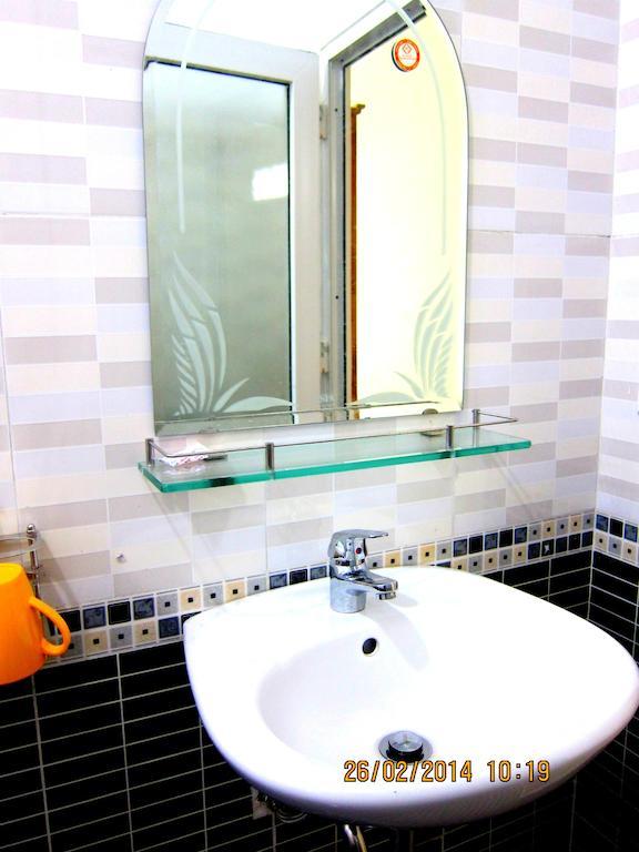 Bostand Hotel Son Tra Cameră foto